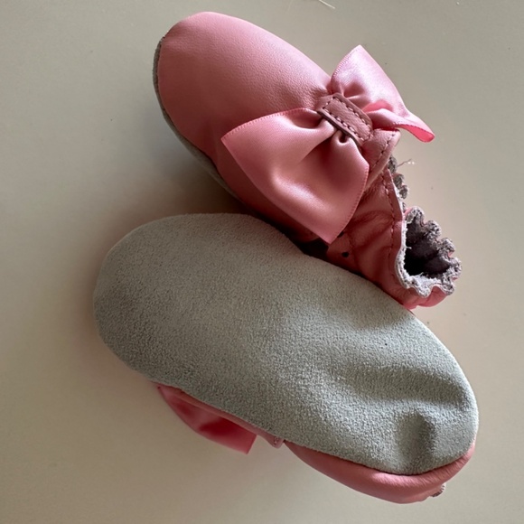 NWT Robeez Baby Girl Pink Slippers/PINK SATIN BOW (6 MONTH) - Picture 6 of 6